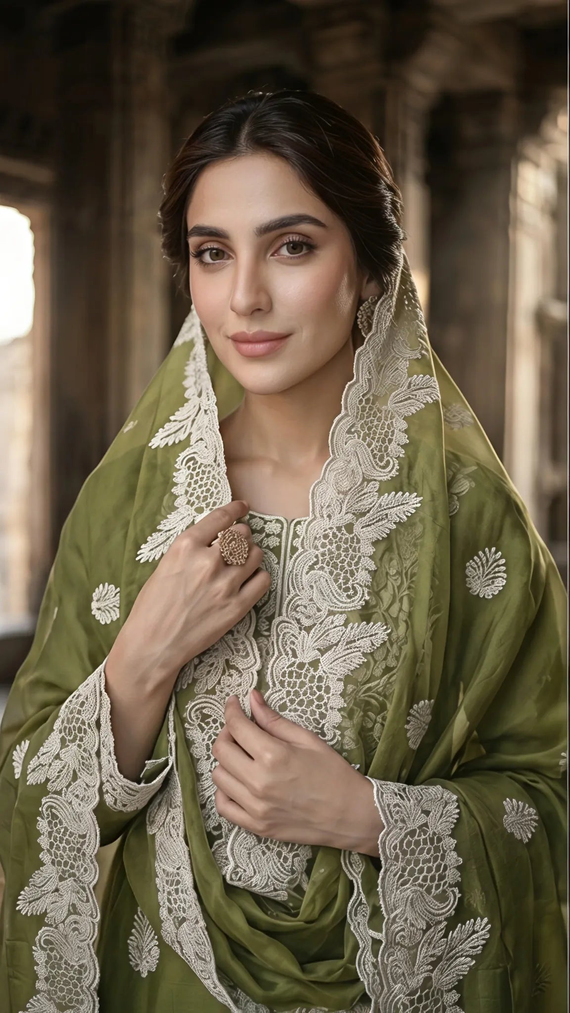 Olive Noor Lace Suit Set