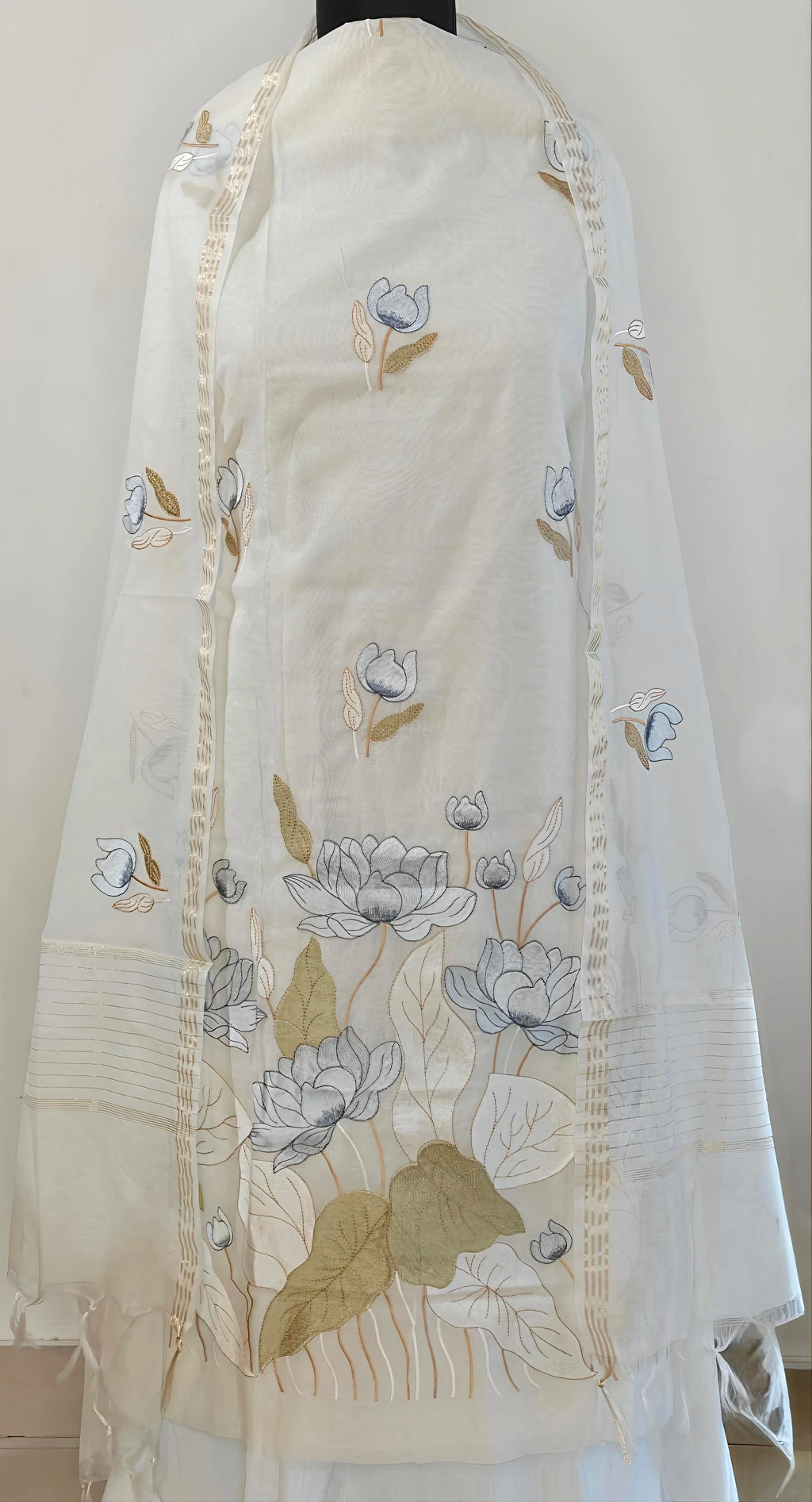 Ivory Lotus Grace Suit Set