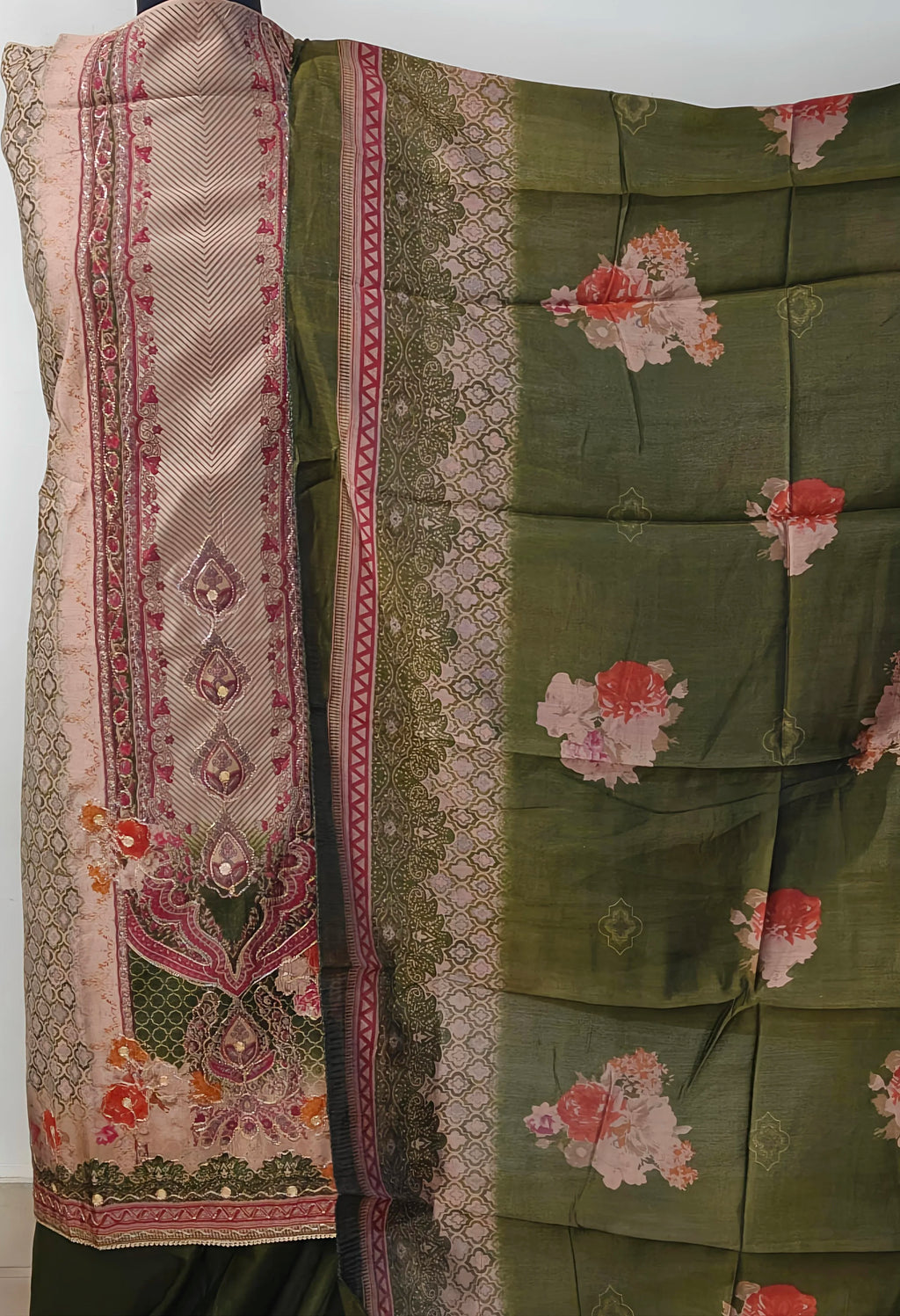 Emerald Garden Heritage Suit Set