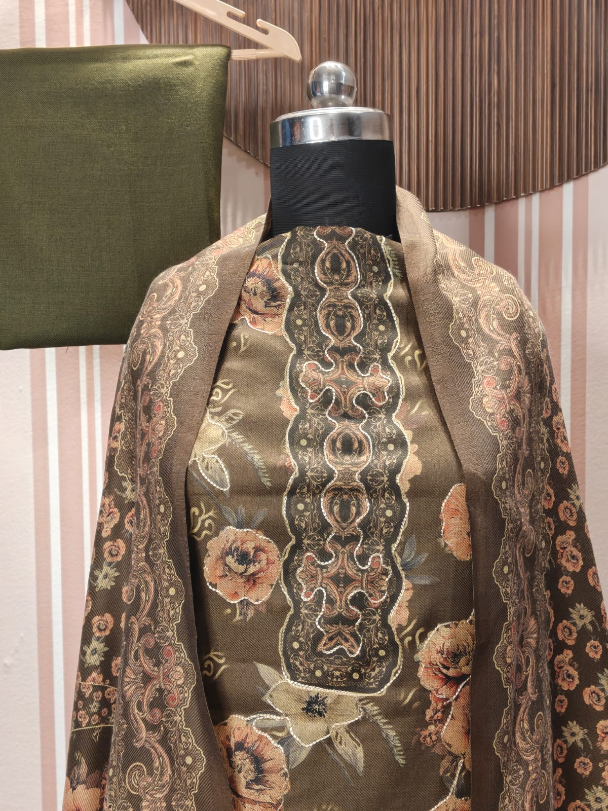 Vintage Floral Green