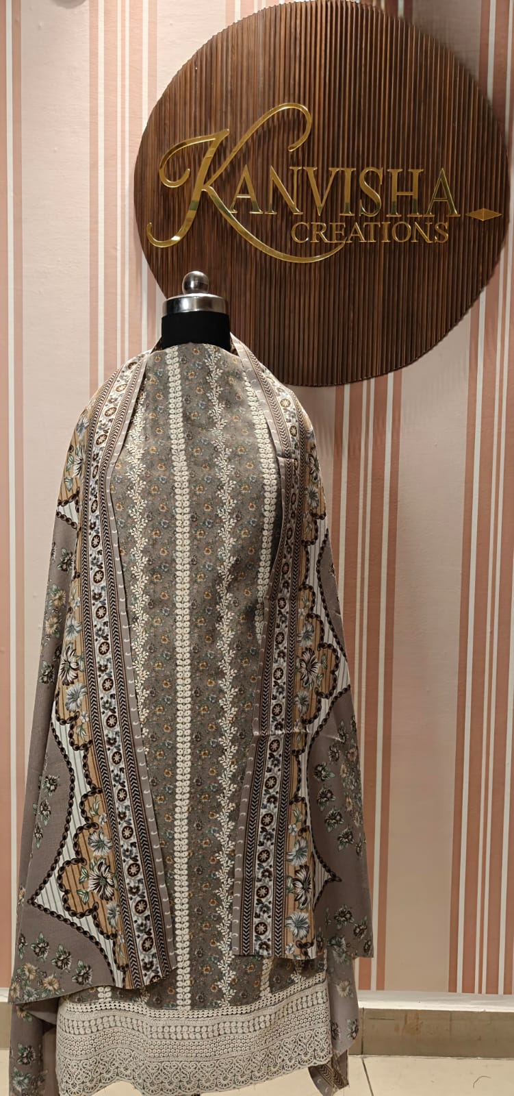 Heritage Bloom Pashmina Grey