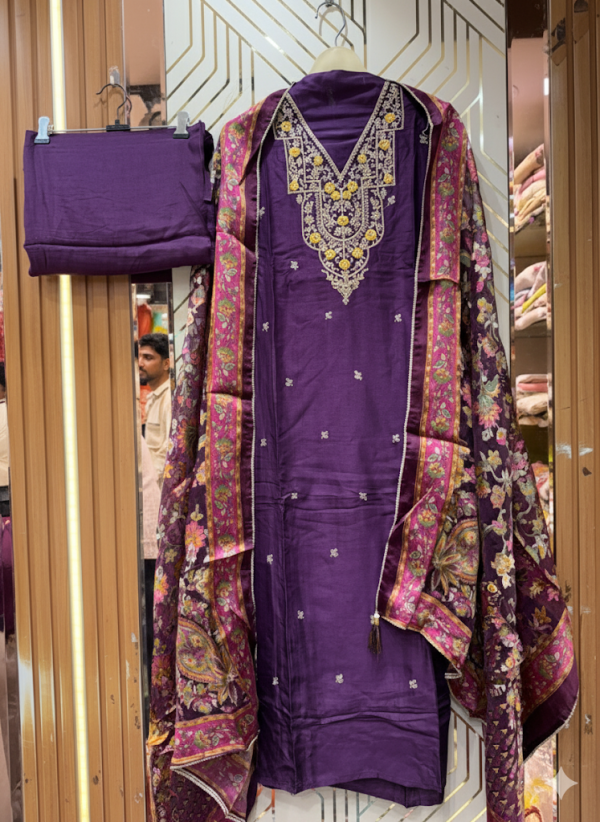 SIMAR SUITS