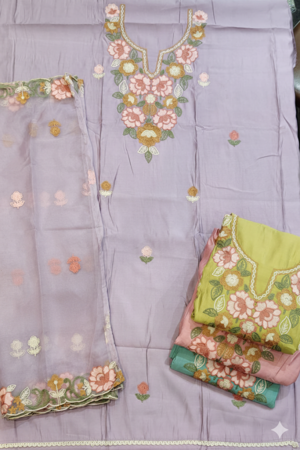 ROMAN SILK