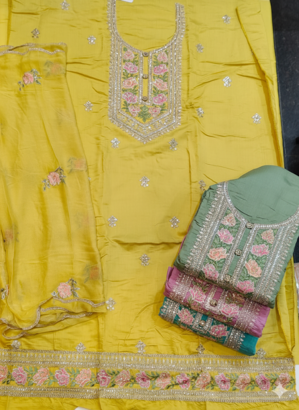 ROMAN SILK