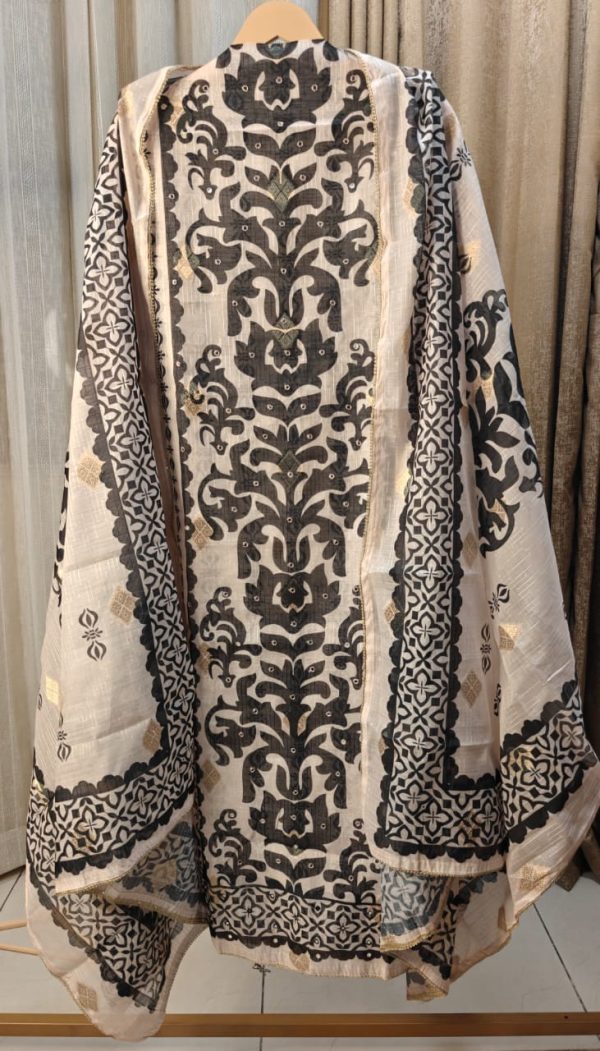 Refined Ivory Base – Cream