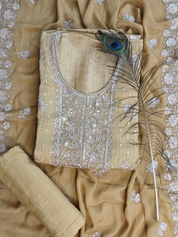 Luxurious Mustard-Gold